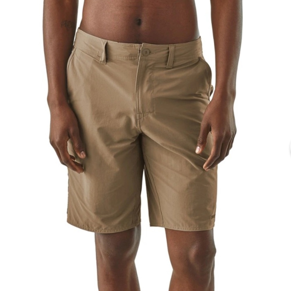 Patagonia Men's Stretch Wavefarer® Walk Shorts - 20" Beige/Tan Sz 38